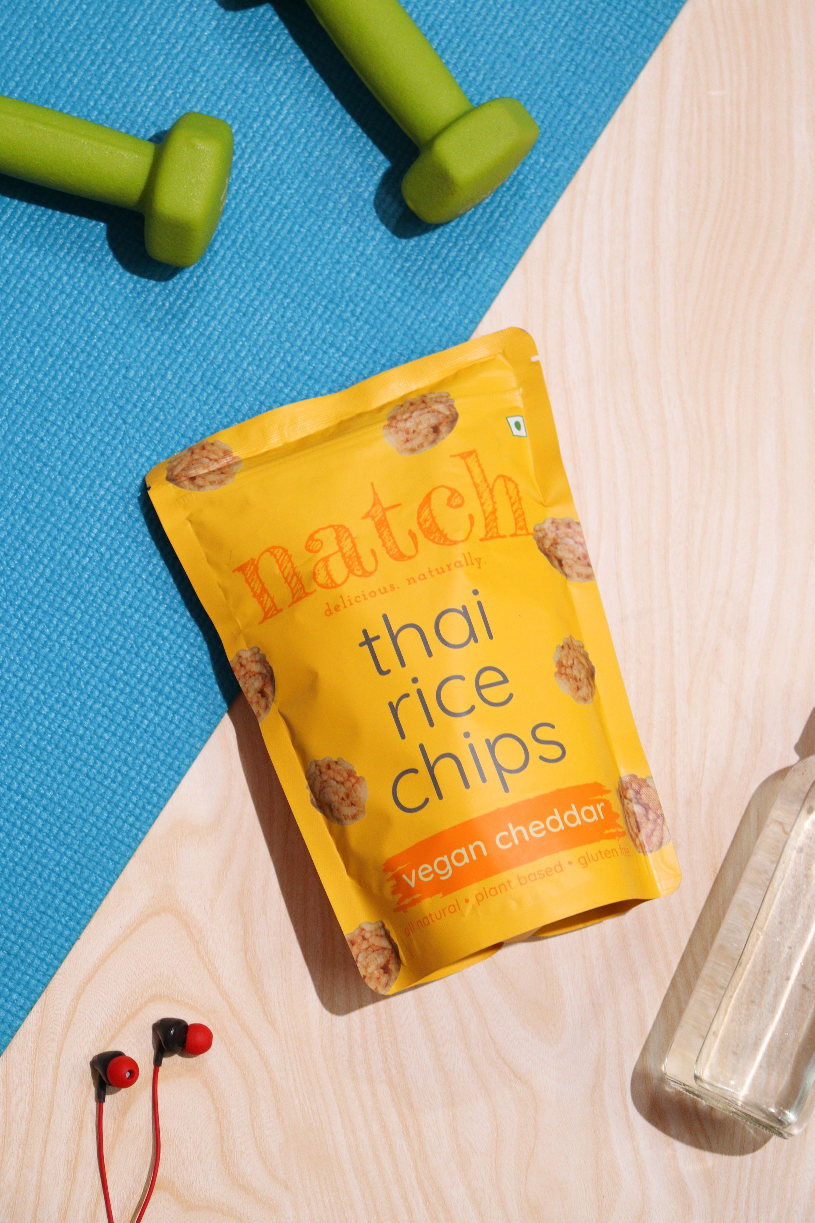 thai rice chips - vegan cheddar (large pack - 100g)