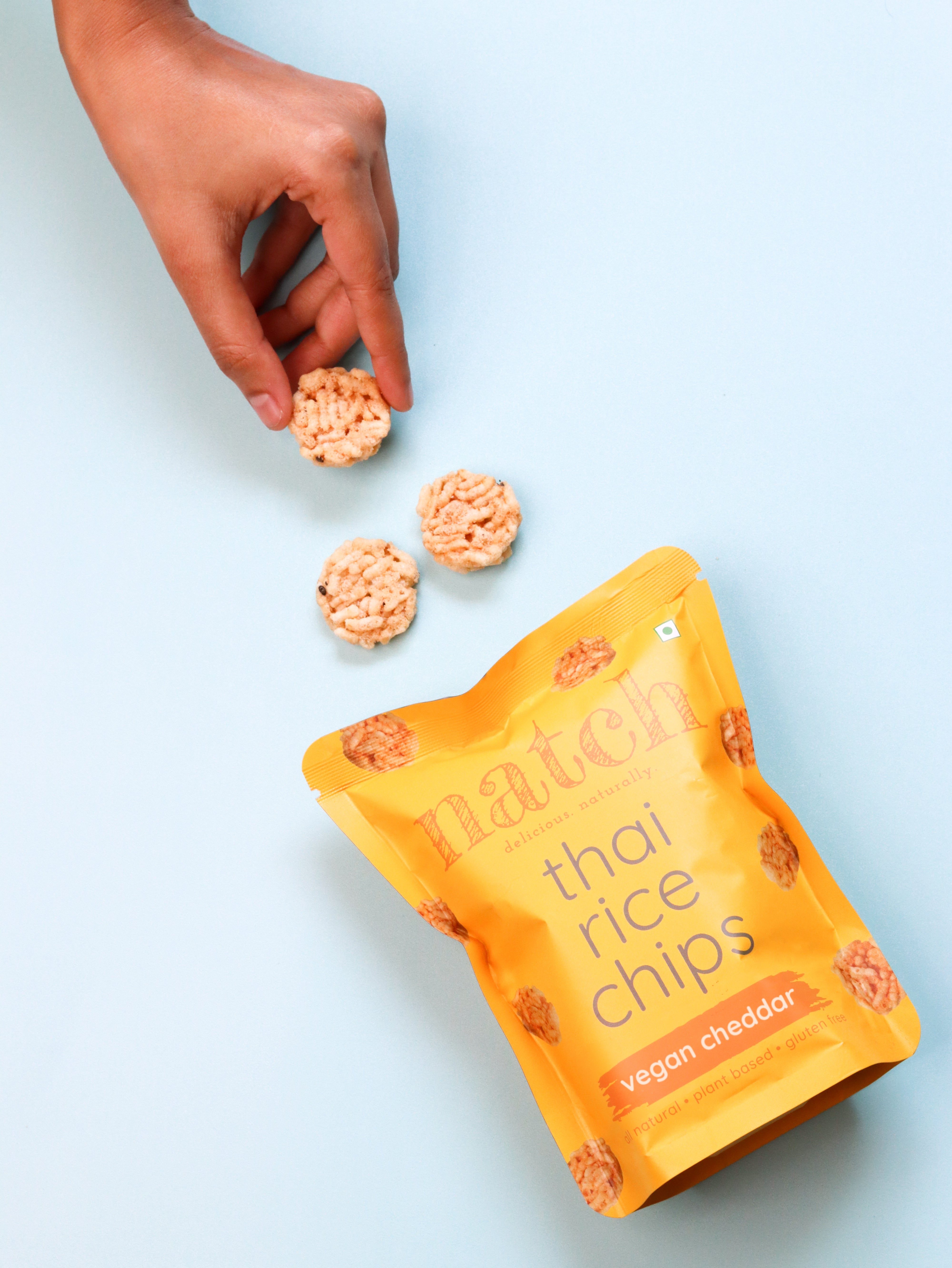 thai rice chips - vegan cheddar (small pack - 25g)